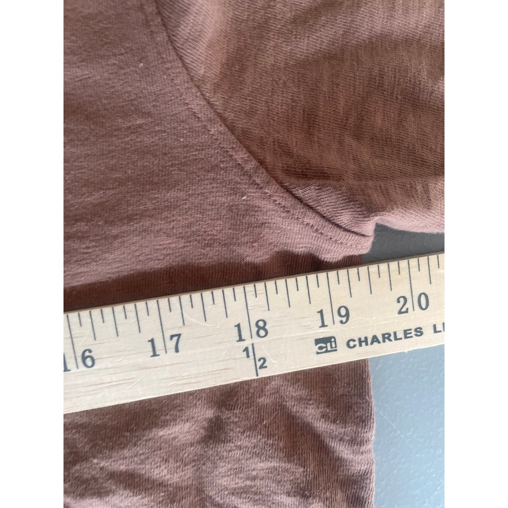 NEW American Giant T-Shirt Mens Small Brown V-Neck Short Sleeve Cotton USA - Picture 7 of 8